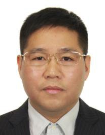 王荣国 侯中伟